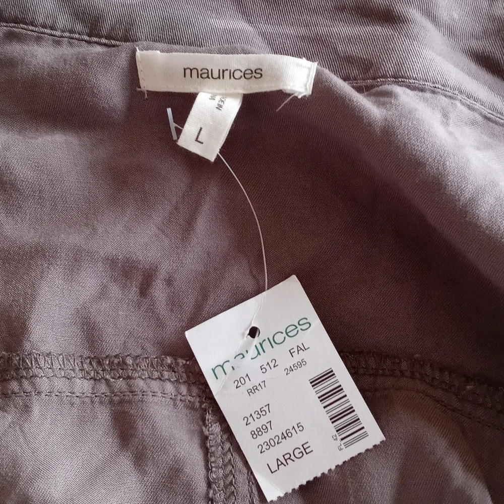 NWT Maurices Zippered Rayon Camo Thin Jacket Size L - Picture 7 of 11